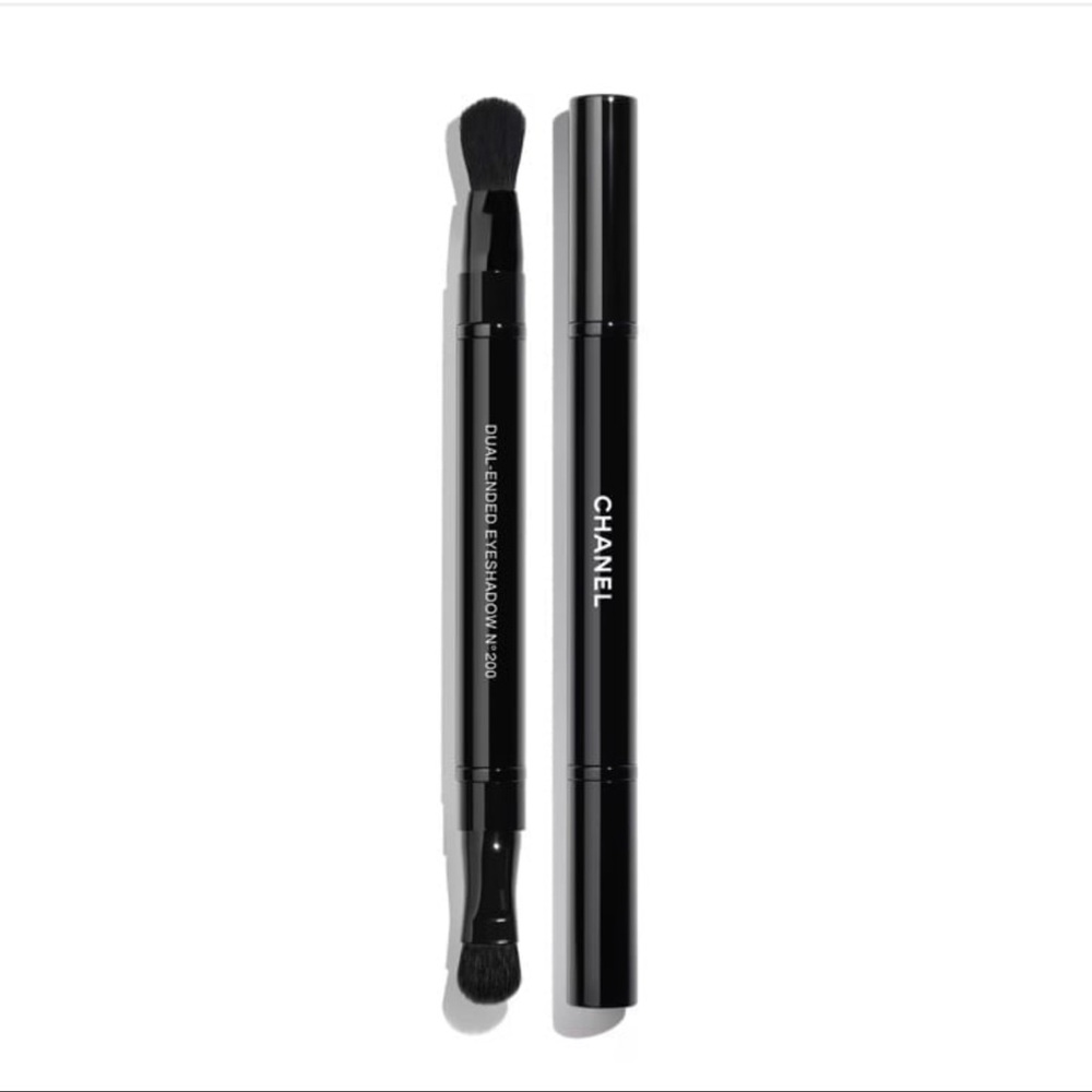 Chanel N°200 Retractable Dual-Ended Eyeshadow Brush N°200 ~NEW~ - Picture 8 of 14